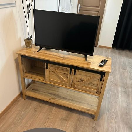 Bienvenu Chez Nous Villa Douzens Bagian luar foto
